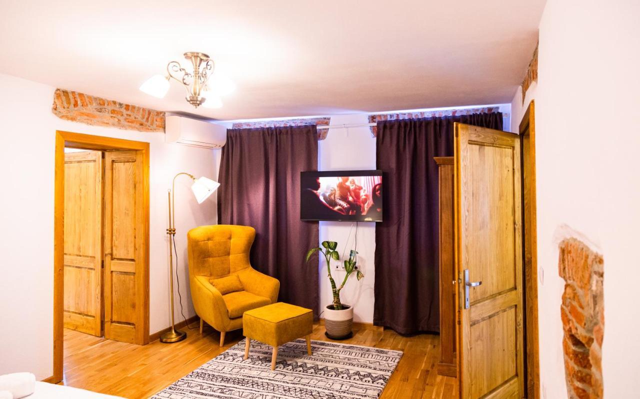 Stone Way Apartment 锡比乌 外观 照片