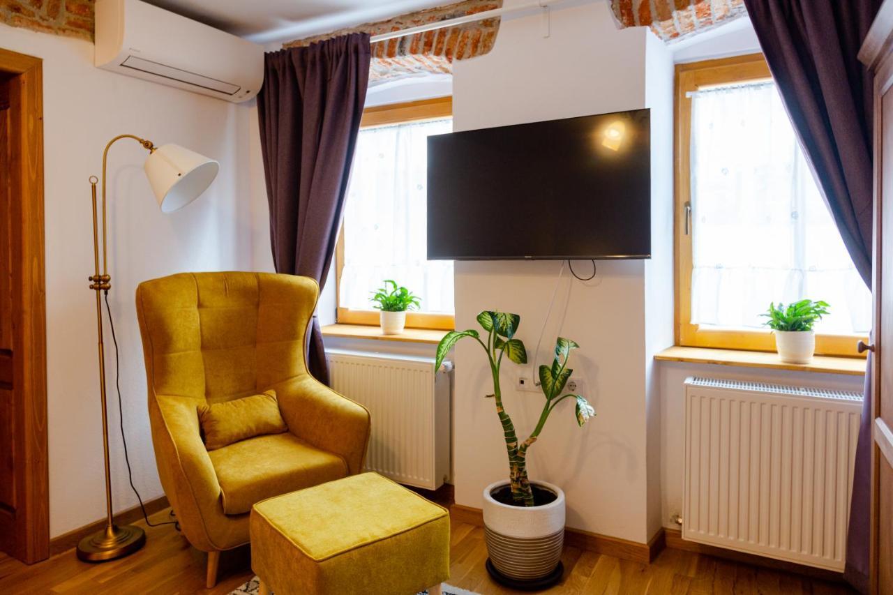 Stone Way Apartment 锡比乌 外观 照片